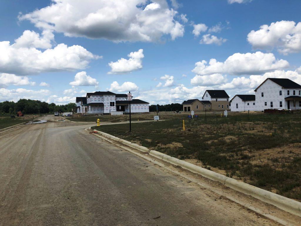 new homes under construction in Evans Farm of Lewis Center Ohio