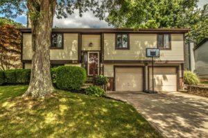 split level home in Columbus Ohio with brown trim sold by Rita Boswell